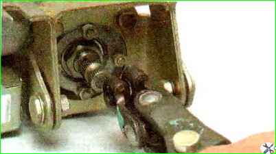 Снятие рулевой колонки с электроусилителем