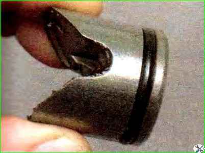 Demontage und Montage eines Autolenkmechanismus