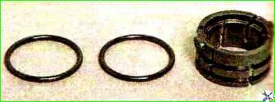 Zerlegen und Zusammenbau des Lenkmechanismus eines Autos