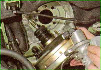 Снятие вакуумного усилителя