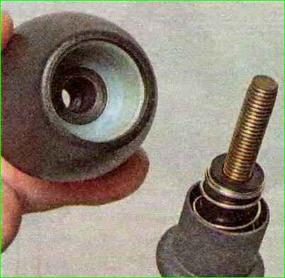 Снятие и разборка привода управления коробкой передач