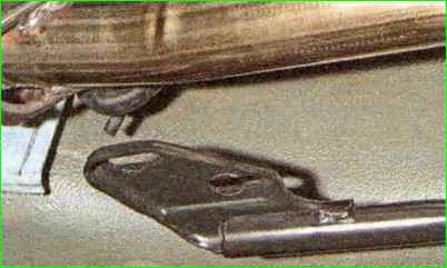 Снятие и разборка привода управления коробкой передач