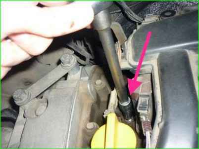 Как снять головку блока цилиндров К4М