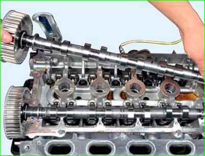Как снять головку блока цилиндров К4М