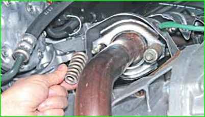 Cómo reemplazar la junta del colector de escape K7M Lada Largus