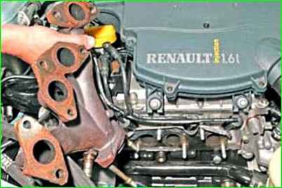 Cómo reemplazar la junta del colector de escape K7M Lada Largus