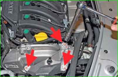 Замена правой опоры подвески двигателя К4М