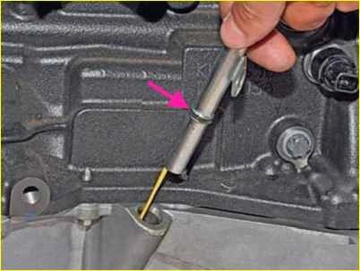 So ersetzen Sie hydraulische Ventilkompensatoren für den K4M-Motor