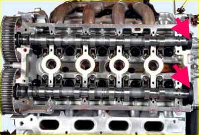 Cómo reemplazar los compensadores de válvulas hidráulicas para el motor K4M