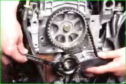 Проверка и замена ремня ГРМ двигателя K7M