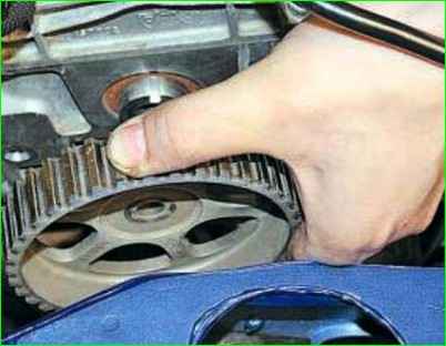 Как заменить сальники распредвалов К4М