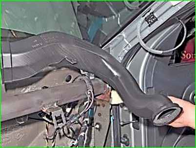 Снятие и установка отопителя автомобиля Лада Ларгус