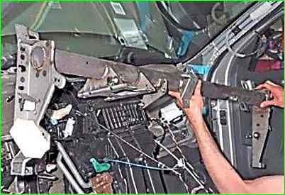 Снятие и установка отопителя автомобиля Лада Ларгус