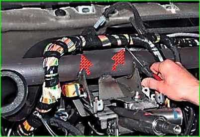 Снятие и установка отопителя автомобиля Лада Ларгус