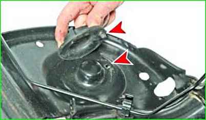 Как снять и поставить пружины задней подвески Лада Ларгус