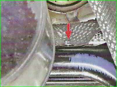 Removing and installing the Lada Largus steering mechanism