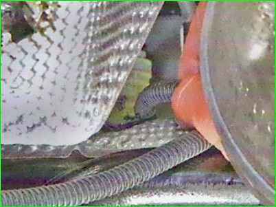 Removing and installing the Lada Largus steering mechanism