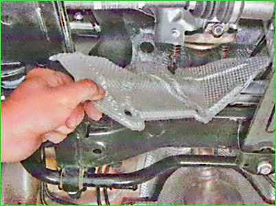 Removal and installation of the Lada Largus steering mechanism