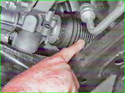 Проверка рулевого управления автомобиля Лада Ларгус