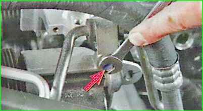 Как заменить насос ГУР автомобиля Лада Ларгус