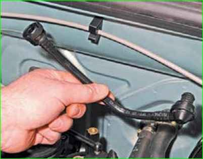 Як замінити вакуумний підсилювач гальм Лада ларгус
