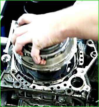 Разборка автоматической коробки DPO