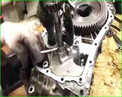 Как разобрать КПП JH3