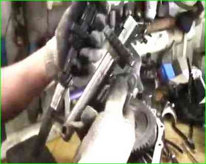 Как разобрать КПП JH3