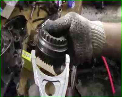 Как разобрать КПП JH3