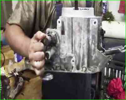 Как собрать коробку передач JH3