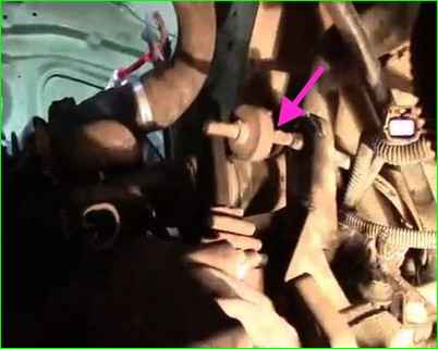 Как снять коробку передач JH3 автомобиля Лада Ларгус