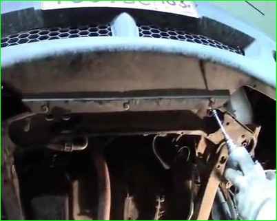 Как снять коробку передач JH3 автомобиля Лада Ларгус