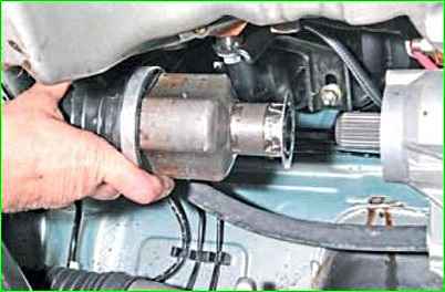 Как снять привода колес с КПП JH3 Лада Ларгус