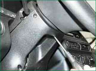 Как снять и поставить панель приборов Нива Шевролет