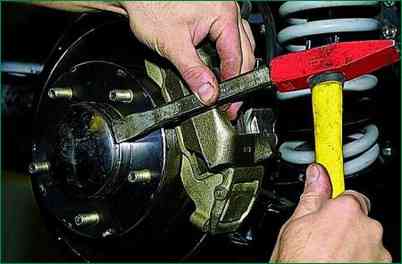 Регулировка подшипников ступиц Нива Шевролет