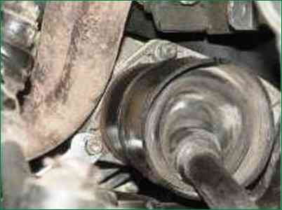 Алдыңғы доңғалақ жетектерін ауыстыру Niva Chevrolet