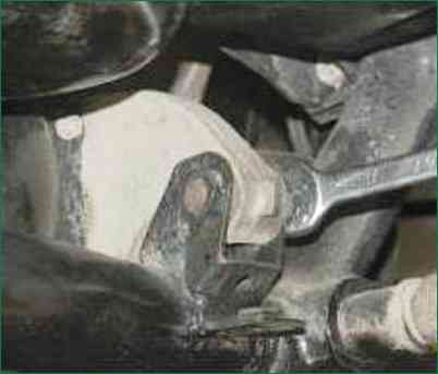 Алдыңғы доңғалақ жетектерін ауыстыру Niva Chevrolet