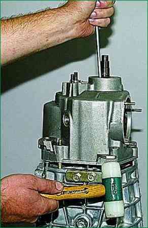 Ремонт коробки передач автомобиля ВАЗ-2123