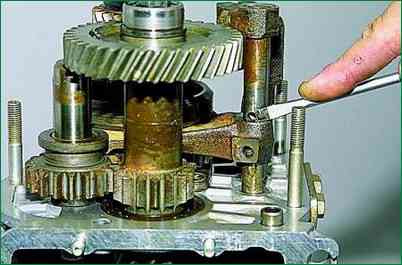 Ремонт коробки передач автомобиля ВАЗ-2123