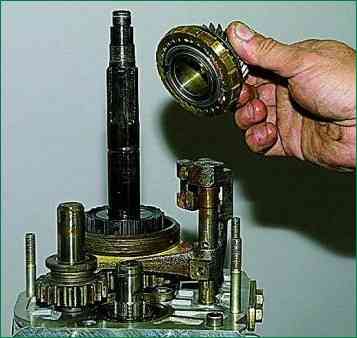 Ремонт коробки передач автомобиля ВАЗ-2123