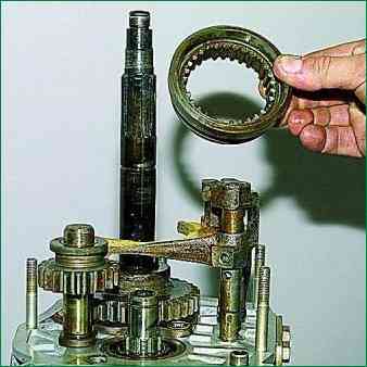 Ремонт коробки передач автомобиля ВАЗ-2123