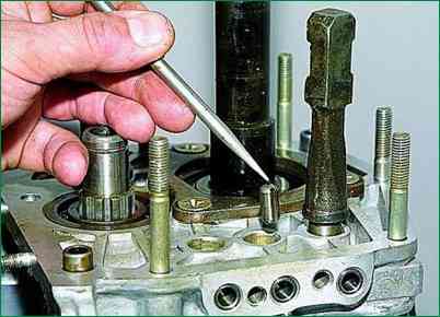 Ремонт коробки передач автомобиля ВАЗ-2123