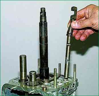 Ремонт коробки передач автомобиля ВАЗ-2123