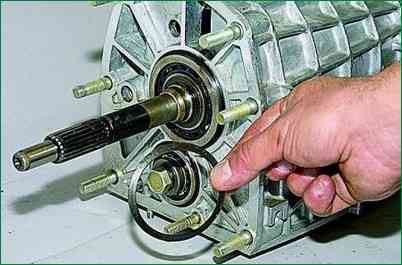 Ремонт коробки передач автомобиля ВАЗ-2123