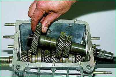 Ремонт коробки передач автомобиля ВАЗ-2123