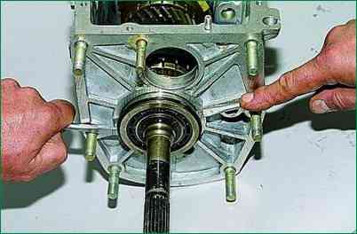 Ремонт коробки передач автомобиля ВАЗ-2123