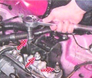 Замена опор силовой установки Mitsubishi Lancer