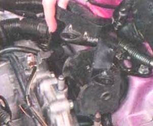 Замена опор силовой установки Mitsubishi Lancer