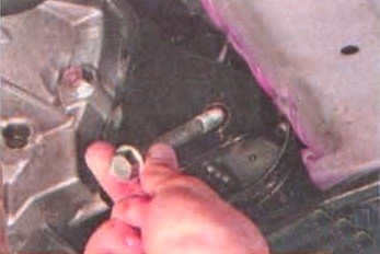 Замена опор силовой установки Mitsubishi Lancer