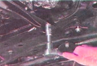 Замена опор силовой установки Mitsubishi Lancer